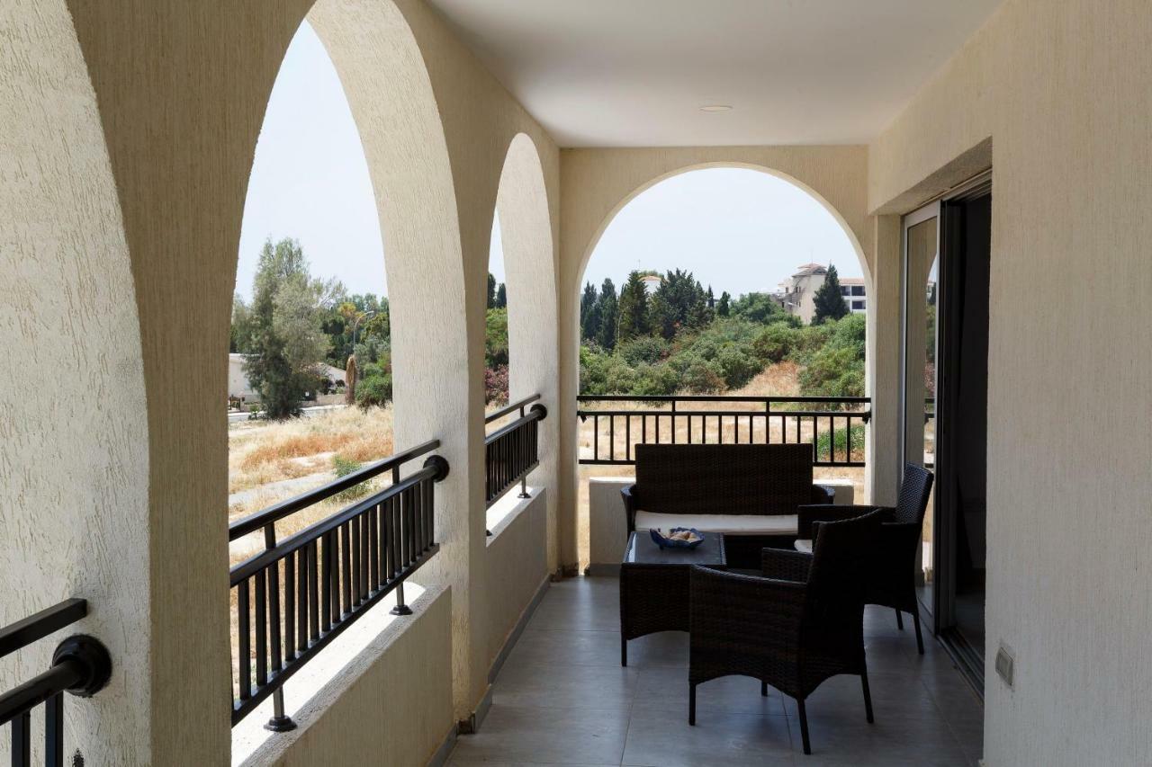 Coral Bay Sea Breeze Apartments - 3 Bedroom Apartment Peyia Exterior foto