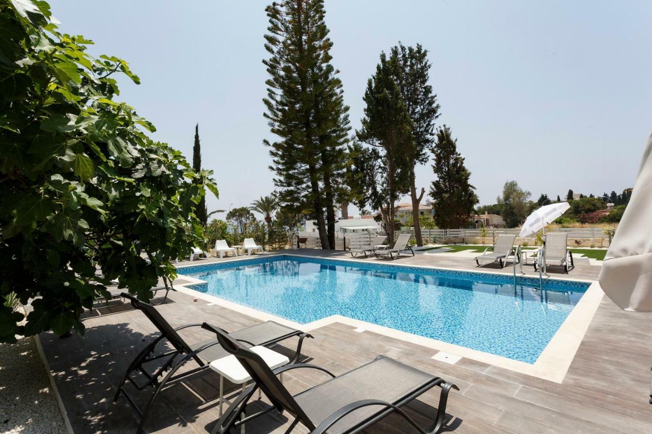 Coral Bay Sea Breeze Apartments - 3 Bedroom Apartment Peyia Exterior foto
