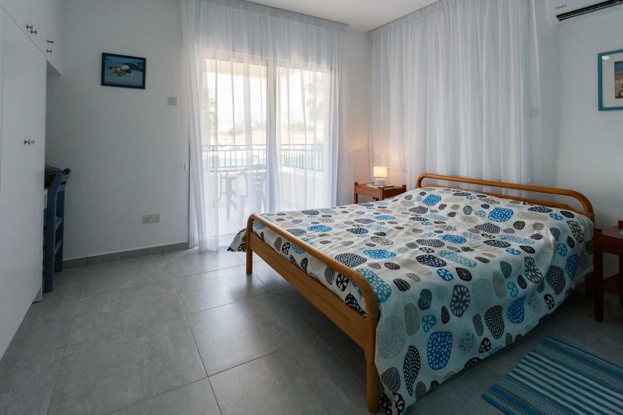 Coral Bay Sea Breeze Apartments - 3 Bedroom Apartment Peyia Exterior foto