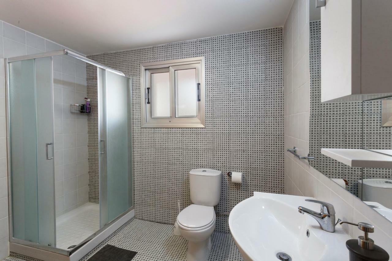 Coral Bay Sea Breeze Apartments - 3 Bedroom Apartment Peyia Exterior foto