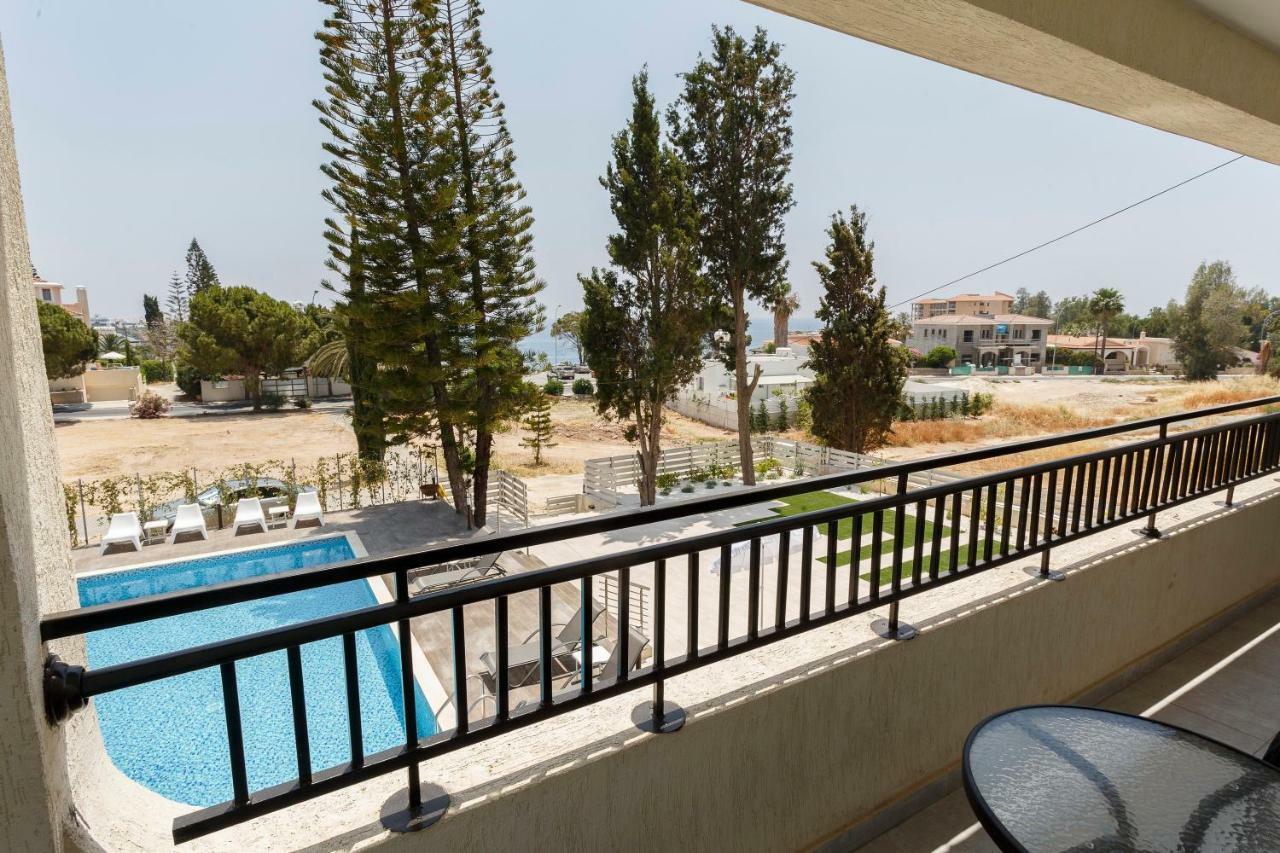 Coral Bay Sea Breeze Apartments - 3 Bedroom Apartment Peyia Exterior foto
